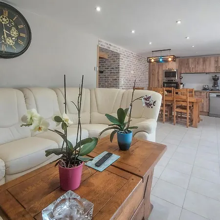 Holiday home In With Kitchen Bucquoy